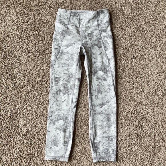 Lululemon Time to Sweat Crop